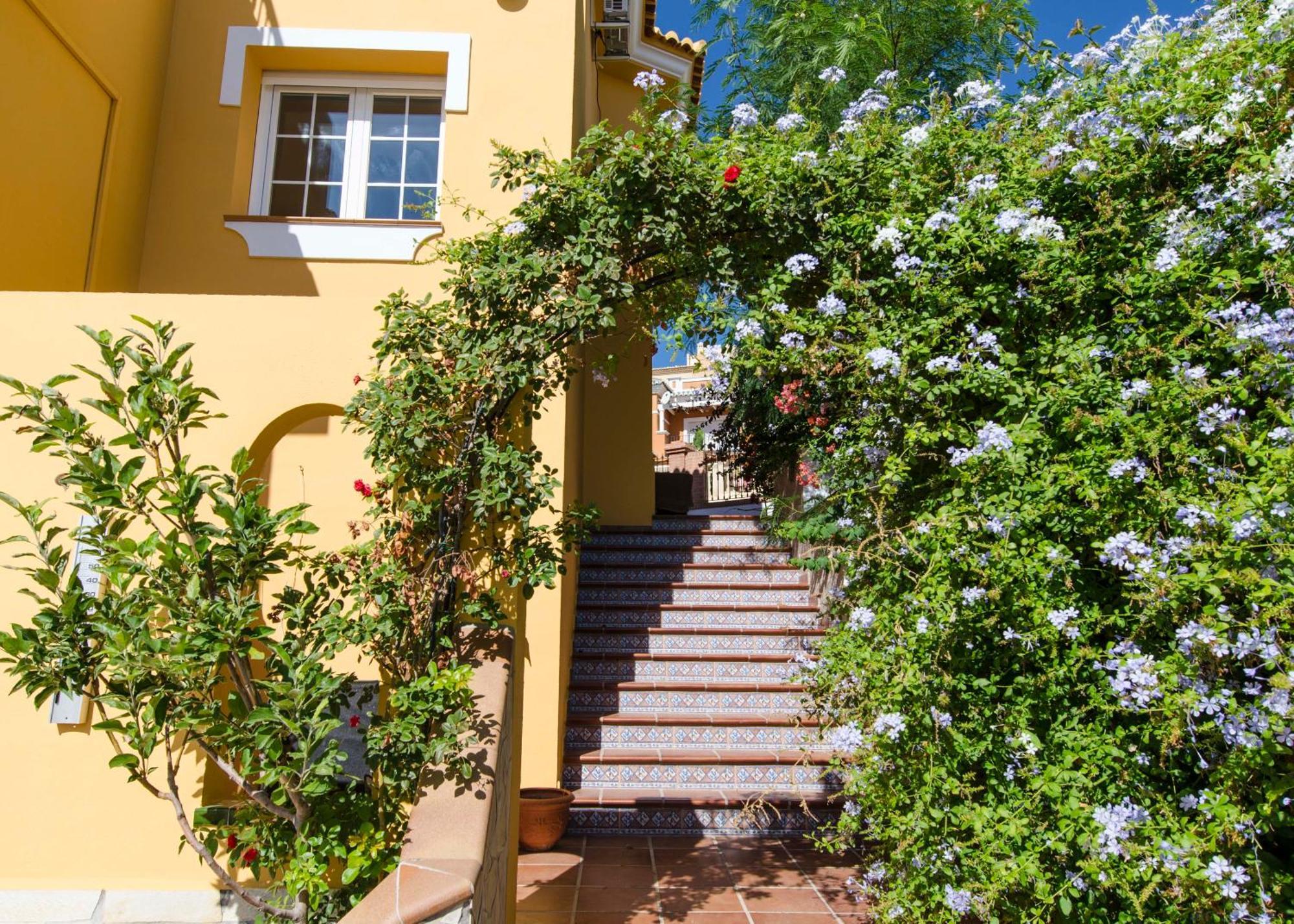 Villa Borja Torre Del Mar Luaran gambar