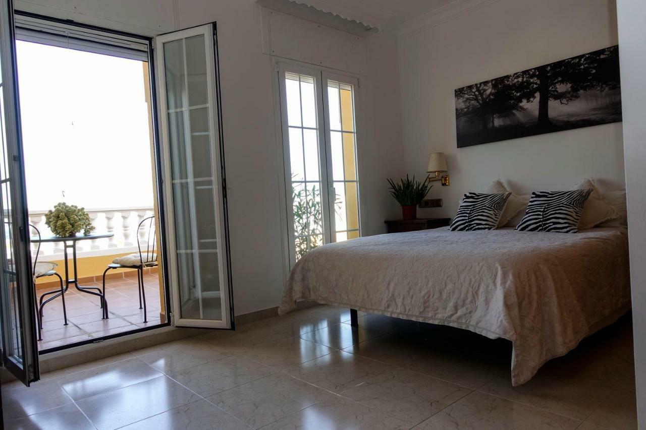 Villa Borja Torre Del Mar Luaran gambar