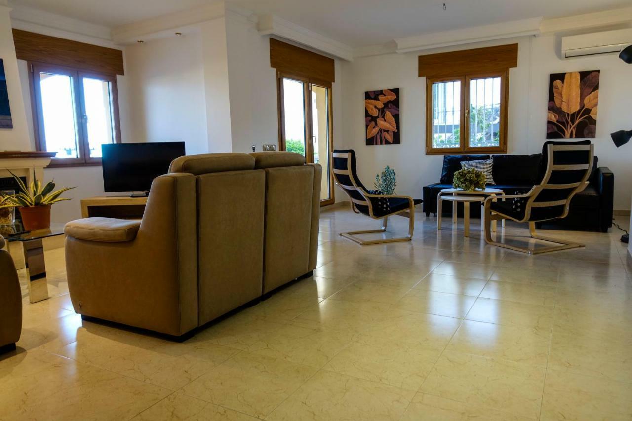 Villa Borja Torre Del Mar Luaran gambar