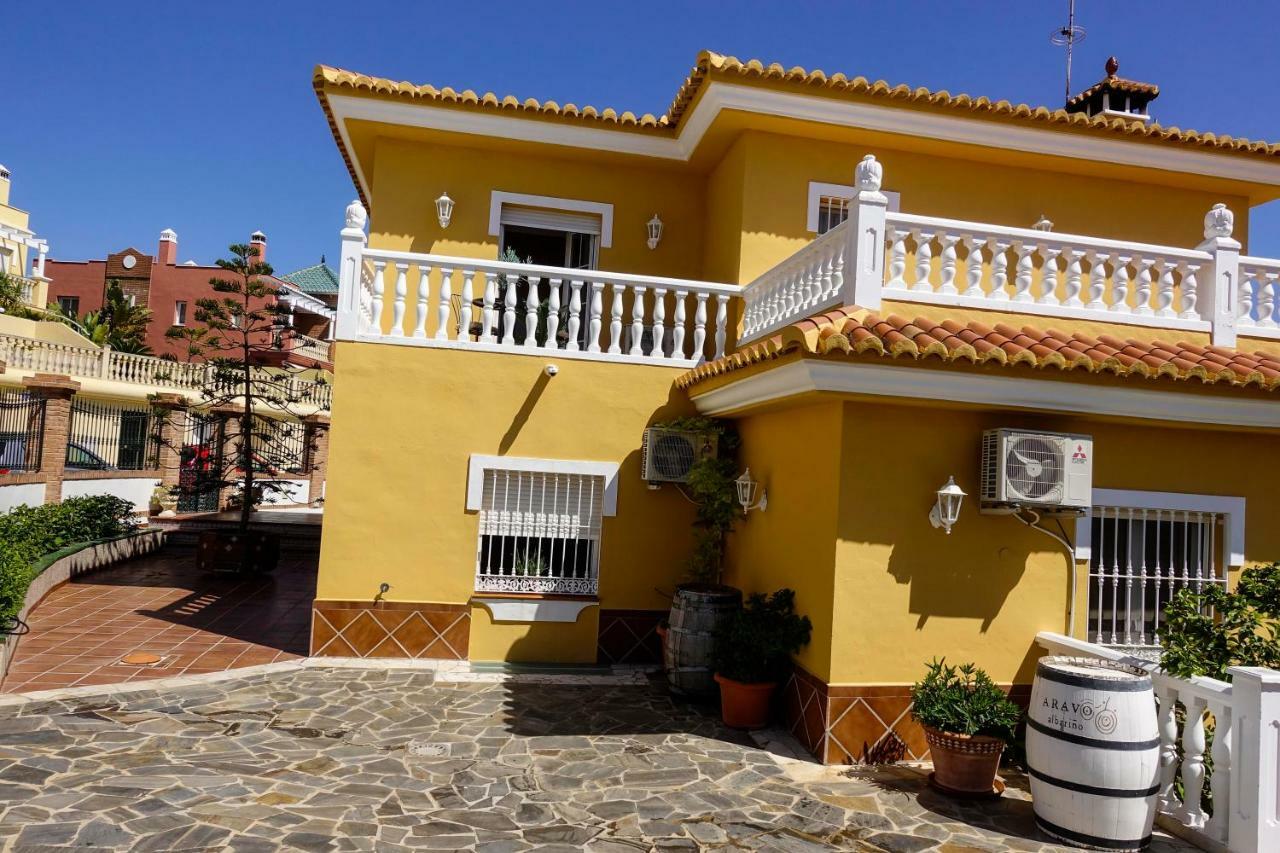 Villa Borja Torre Del Mar Luaran gambar